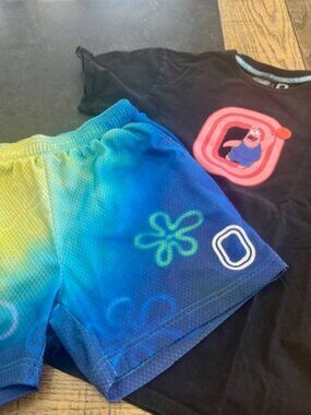 Overtime Boys’ SpongeBob Sky shorts Mens Sm and Black Thick cotton T-shirt Med
